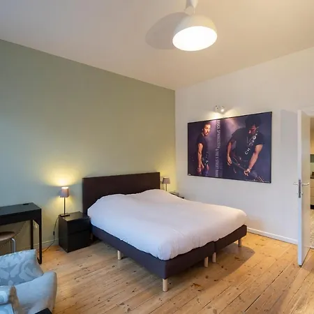 Because The Night Bed & Breakfast Antwerp