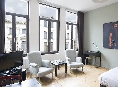 Because The Night Bed & Breakfast Antwerp